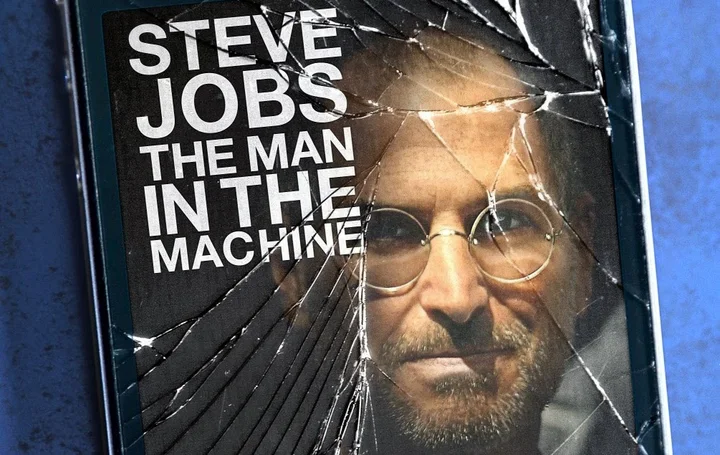 Steve Jobs: The Man In The Machine (2015) film poster